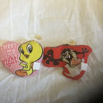 트위티와 태즈 하트형 쿠션 세트 헤이세이 레트로