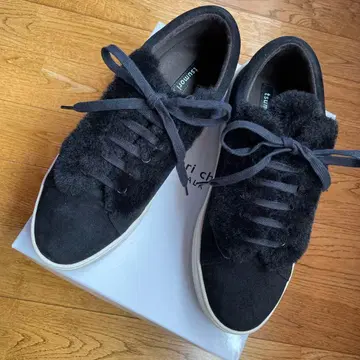 tsumori chisato 블랙 스웨이드 스니커즈 새상품급