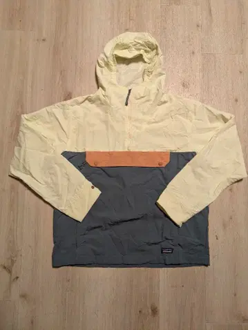 즉시 발송 새상품급 파타고니아 아노락 후드티 키즈 XXL