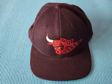 시카고 불스 브라운 캡 KD 자수