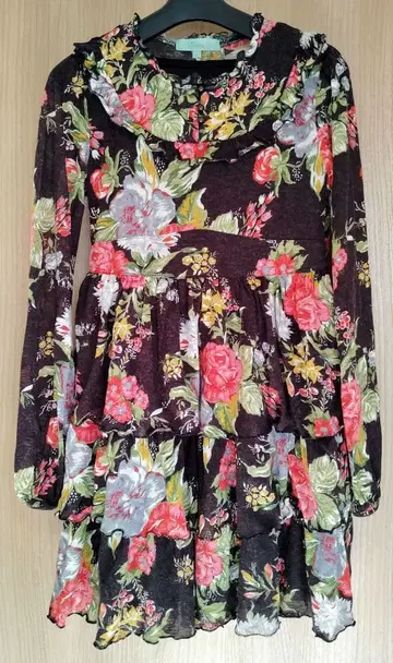 린지이 꽃무늬 프릴 원피스 ZARA 좋아하시는 분께도