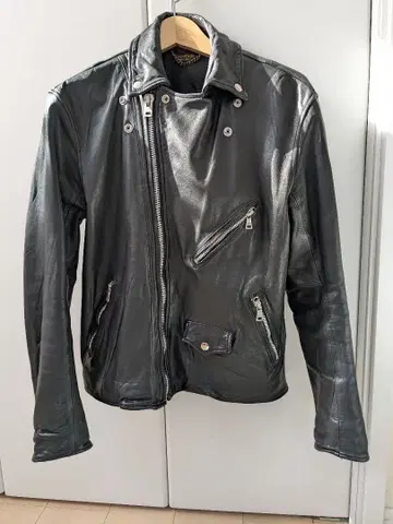 A VONTADE 아본타지 로드마스터 재킷 라이더스