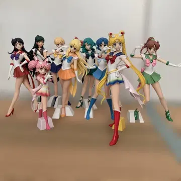 세일러문 피규어 9체 세트