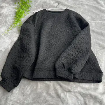 에밀리 퀼트 볼륨 상의