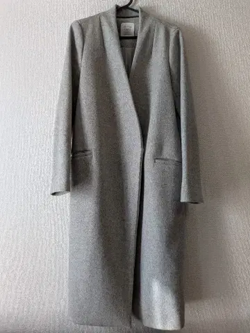 UNITED TOKYO 그레이 롱 코트