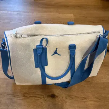 JORDAN 화이트/블루 보스턴 백