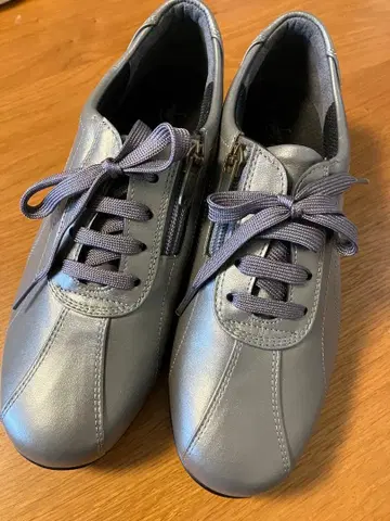 요시노야 실버 레이스업 슈즈 23