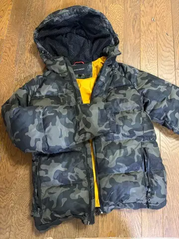 다운 자켓 Banana Republic