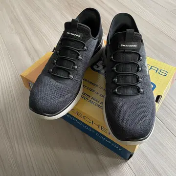 SKECHERS Slip-ins 블랙 스니커즈 27.5cm