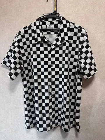 체크 오픈 카라 셔츠