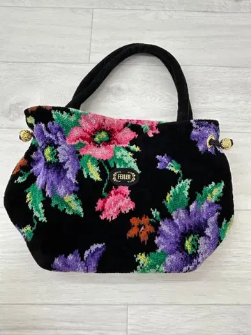 필러 백 핸드백