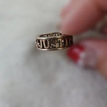 저스틴 데이비스 반지