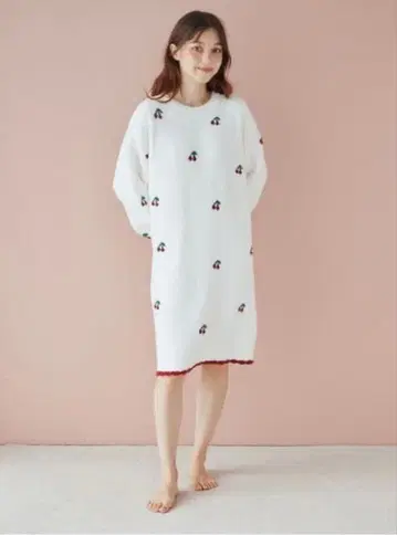 젤라또피케 체리 패턴 자카드 원피스