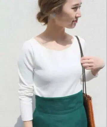 SLOVE IENA 컷오프 리브 티셔츠 리브 그레이 보트넥