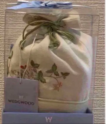 새상품 Wedgwood 웨지우드 와일드 스트로베리 복조리 파우치