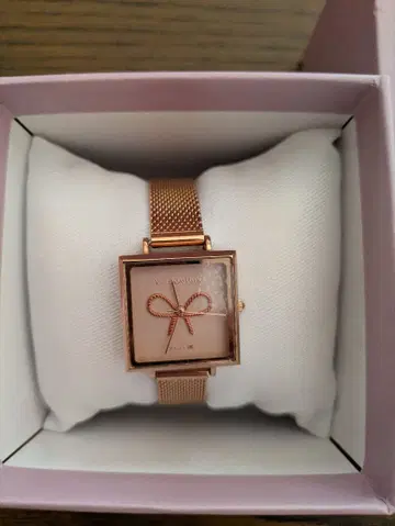 빅토리아 하이드 런던 손목시계 로즈 골드