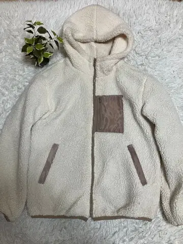 아즈노우아즈 핑키 플리스 자켓 보아 자켓 M 사이즈 크림색