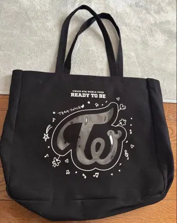TWICE READY TO BE 토트백