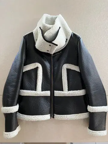 PRIDE 가죽 자켓 보아 라이닝 블랙/화이트