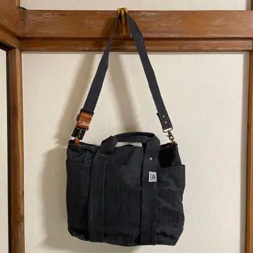 SHIPS 다크 그레이 토트백