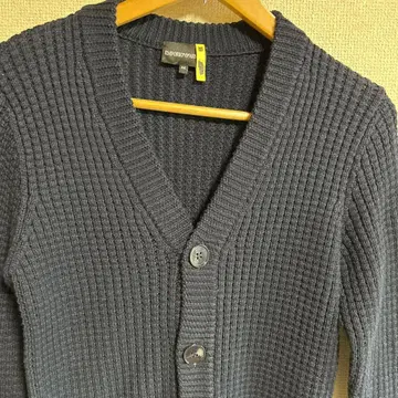 EMPORIO ARMAN 네이비 컬러 니트 가디건