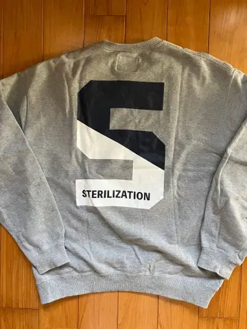 seasonings 그레이 맨투맨 STERILIZATION