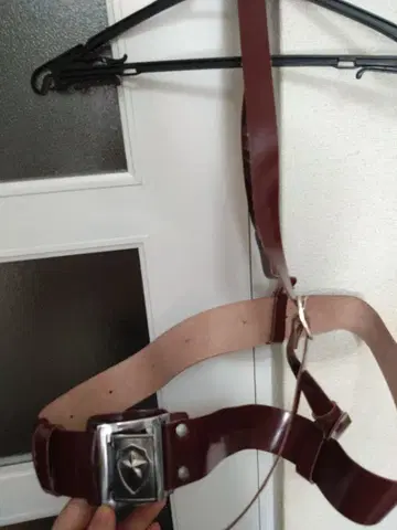 샘 브라운 벨트