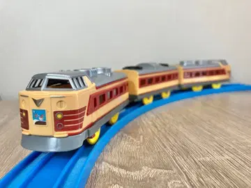 프라레일 485계 라이초 특급 차량