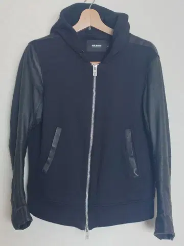 DEAL DESIGN 소매 가죽 절개 후드티 S 블랙