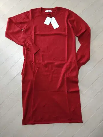 HOSSY 니트 롱 원피스 레드