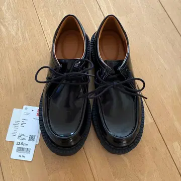 [ 새상품 미사용 ] 유니클로 C 레이스업 슈즈 블랙 22.5cm