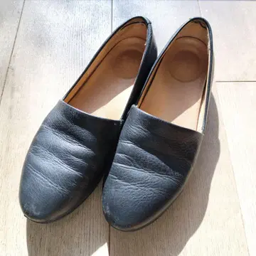 dansko 라리사 37 블랙 가죽 슬립온 슈즈