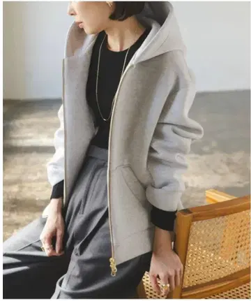 종이상자 니트 후데트 후드티 NOBLE