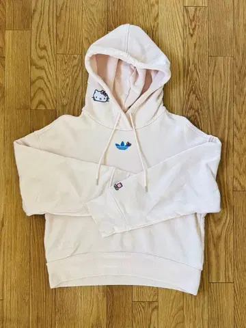 XS 사이즈 adidas 헬로키티 콜라보 후드티