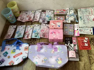 산리오 잡화 묶음 판매