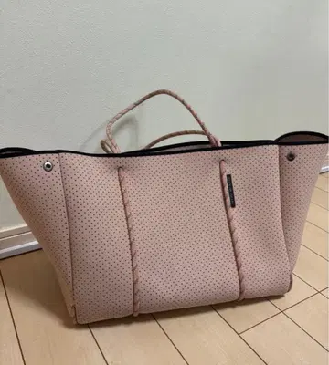 스테이트 오브 에스케이프 핑크 베이지 x 블랙