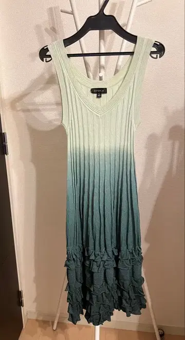 에포카 그라데이션 니트 원피스 40