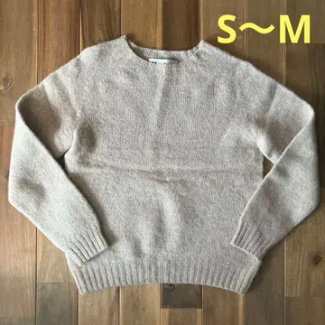 베이지 울 혼방 크루넥 스웨터