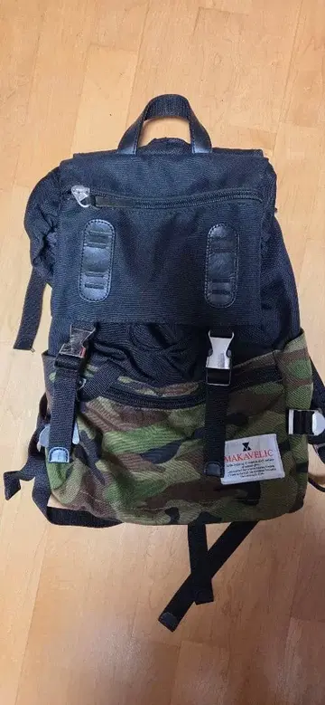 MAKAVELIC 카모플라쥬 백팩