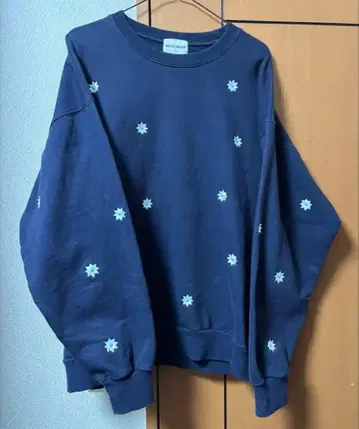 nick gear 별 자수 맨투맨