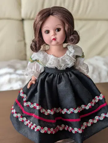 마담 알렉산더 인형