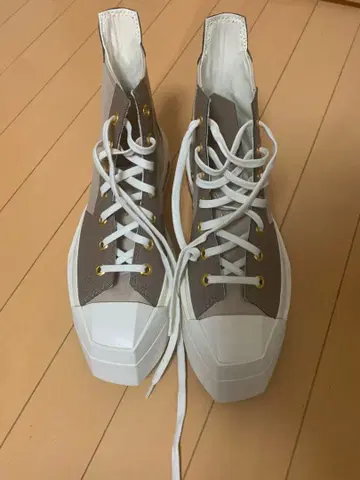 컨버스 유명 인플루언서 착용