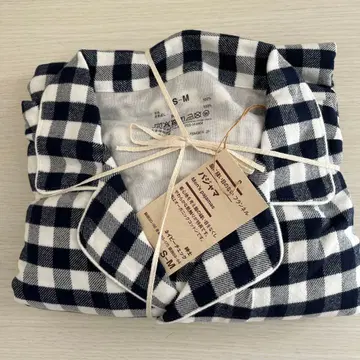 택 포함 새상품 BTS 무인양품 플란넬 체크 무늬 파자마 S-M