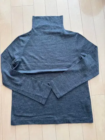 MARGARET HOWELL 보틀넥 이너 울 새상품급 다크 그레이 2