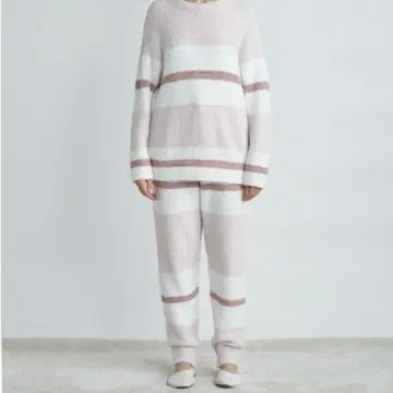 1회 착용 젤라피케 파우더 보더 풀오버 & 롱 팬츠 핑크