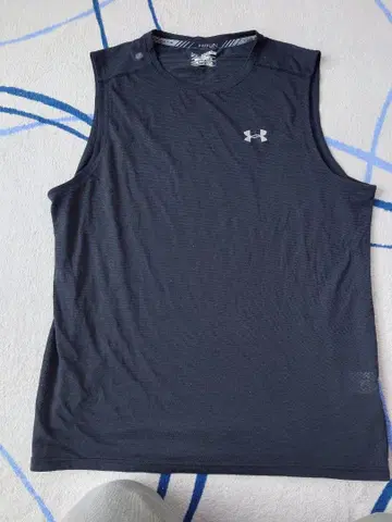 언더아머 히트기어 탱크탑 2XL 블랙
