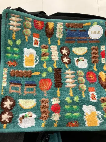 페이러 토리아에즈비루데! 손수건