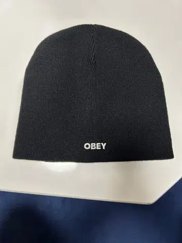 OBEY 블랙 니트 모자 비니 프리 사이즈