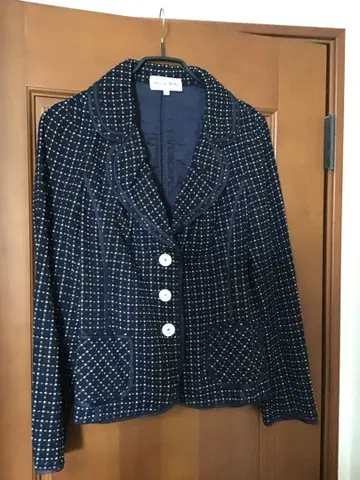 네이비 도트 무늬 정장 세트