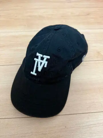 역 LA 로스앤젤레스 OTTO 블랙